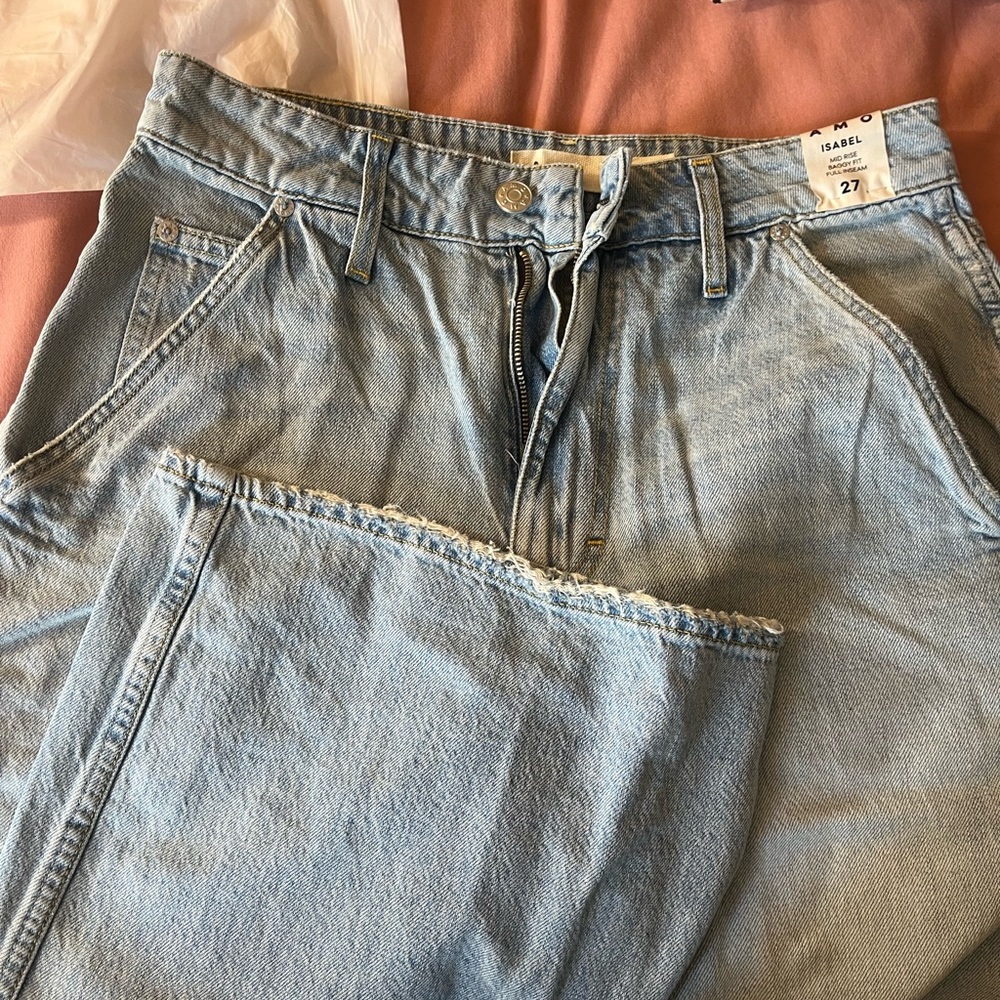 AMO Isabel Mid Rise Baggy Fit Jeans